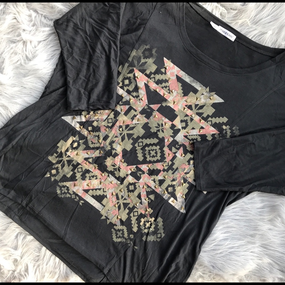 Maurices- size 1- Top